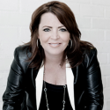 Kathleen Madigan Calls In